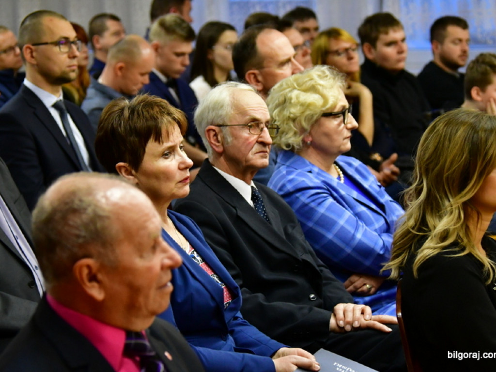 Spotkanie krwiodawców. Były medale, wyróżnienia i podziękowania (FOTO)