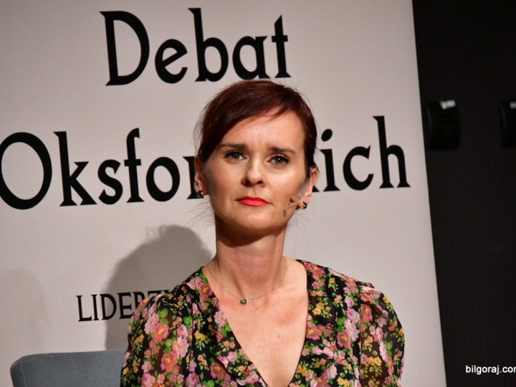 Debaty oksfordzkie. Biłgorajska młodzież spierała się w dyskusji na argumenty (FOTO)