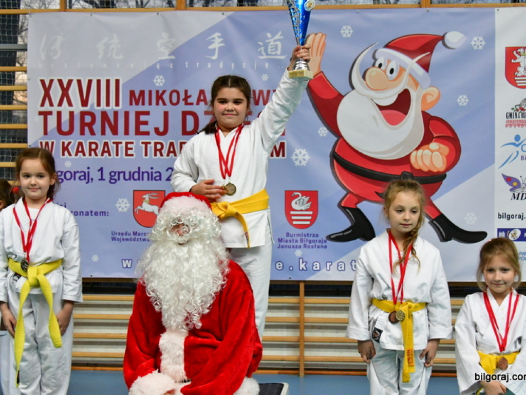 28. Mikołajkowy Turniej Karate Tradycyjnego dla Dzieci (FOTO)