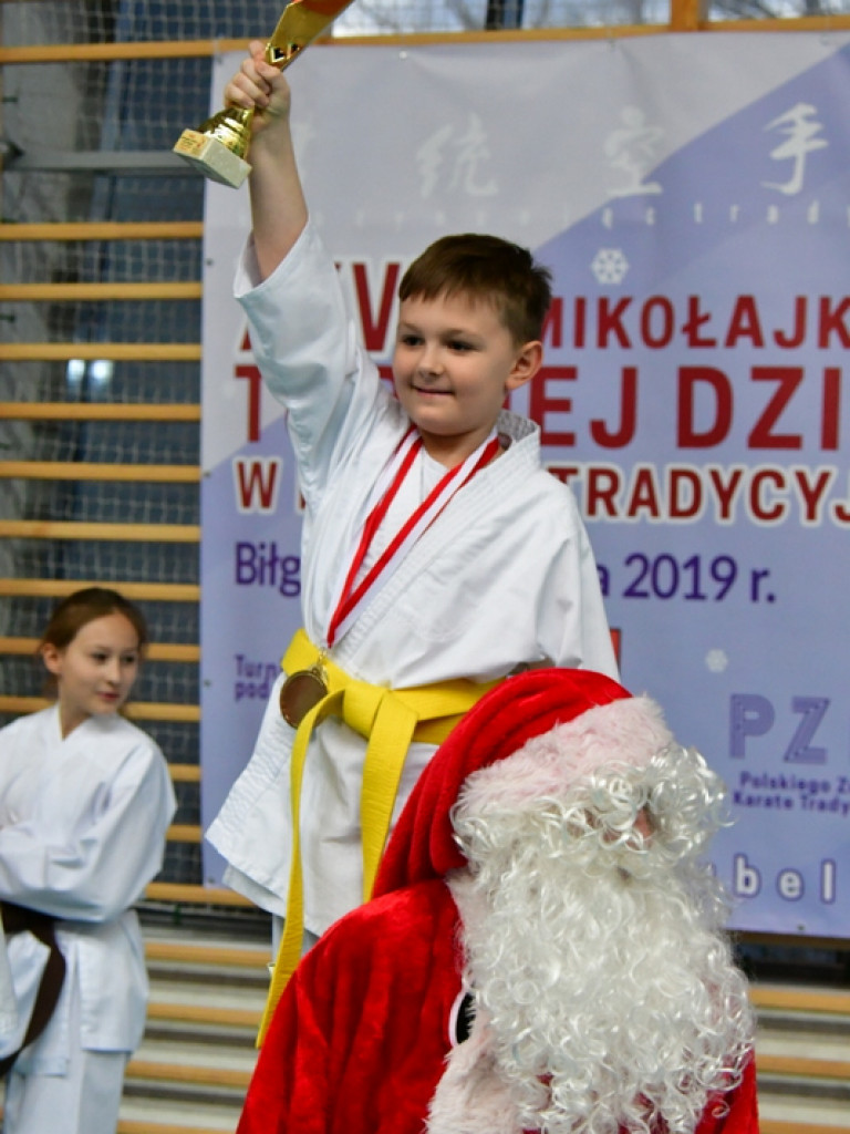 28. Mikołajkowy Turniej Karate Tradycyjnego dla Dzieci (FOTO)