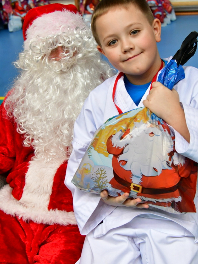 28. Mikołajkowy Turniej Karate Tradycyjnego dla Dzieci (FOTO)