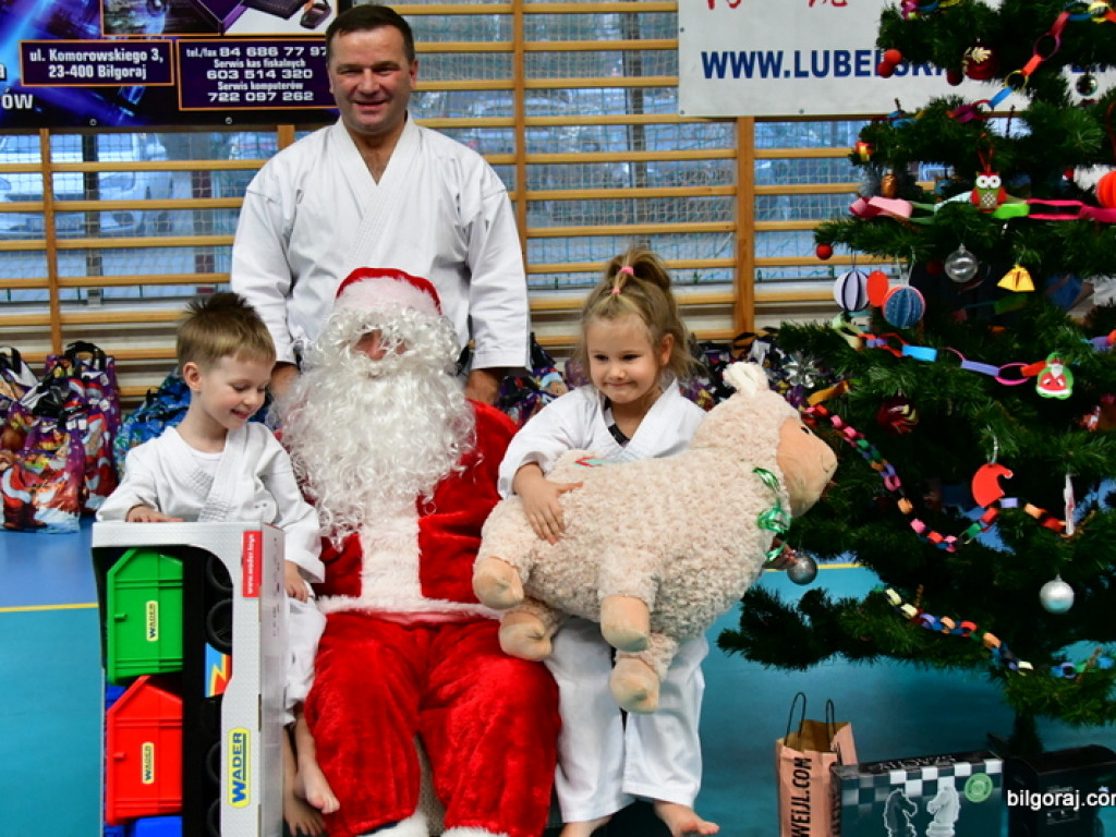 28. Mikołajkowy Turniej Karate Tradycyjnego dla Dzieci (FOTO)