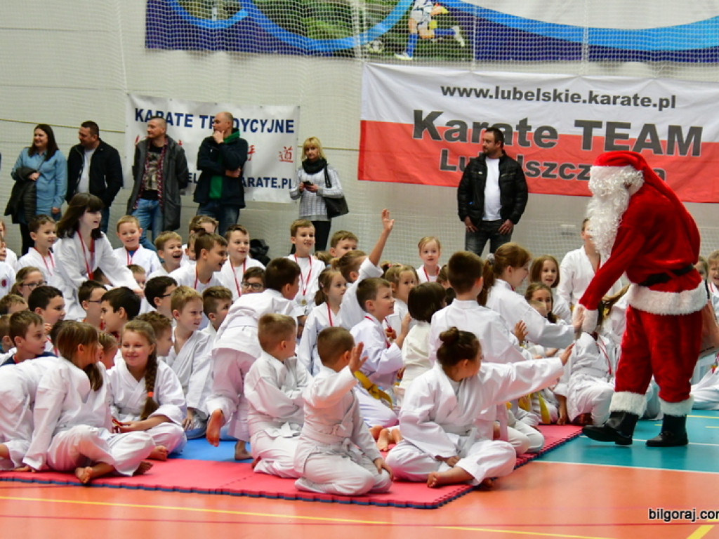 28. Mikołajkowy Turniej Karate Tradycyjnego dla Dzieci (FOTO)