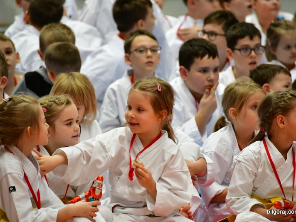 28. Mikołajkowy Turniej Karate Tradycyjnego dla Dzieci (FOTO)