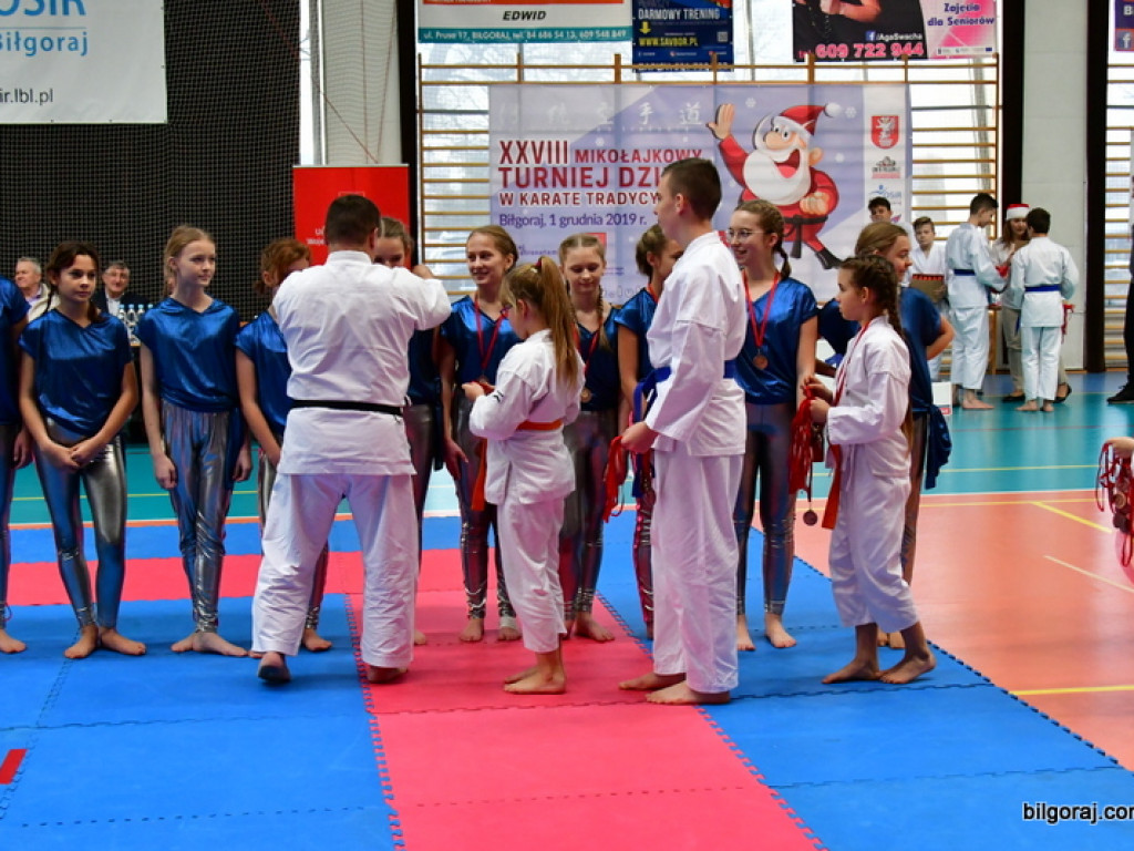 28. Mikołajkowy Turniej Karate Tradycyjnego dla Dzieci (FOTO)