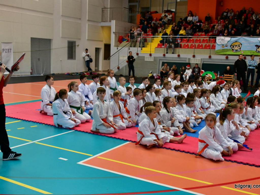 28. Mikołajkowy Turniej Karate Tradycyjnego dla Dzieci (FOTO)