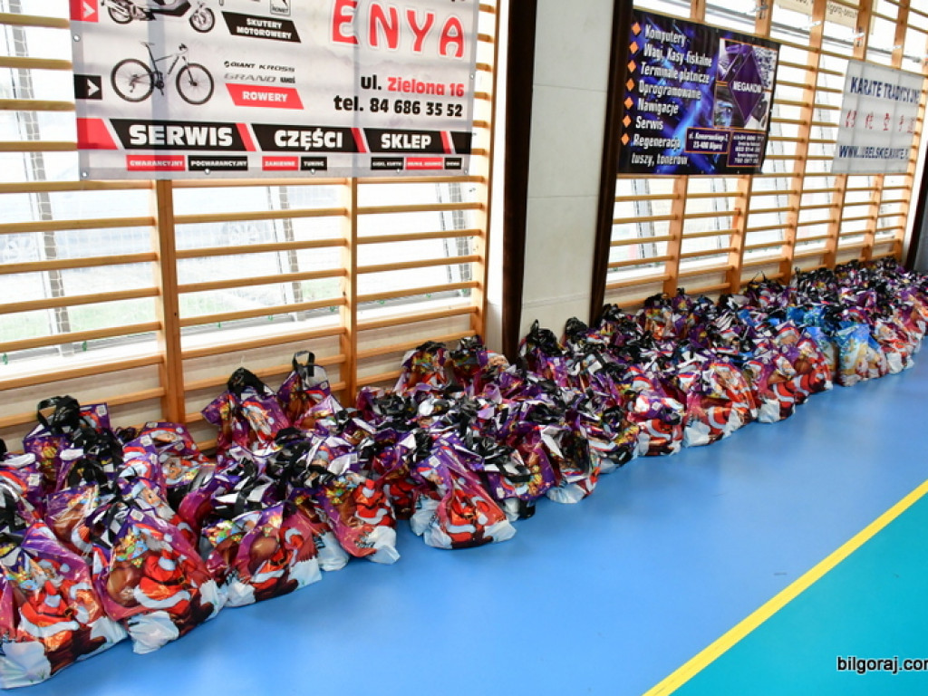 28. Mikołajkowy Turniej Karate Tradycyjnego dla Dzieci (FOTO)