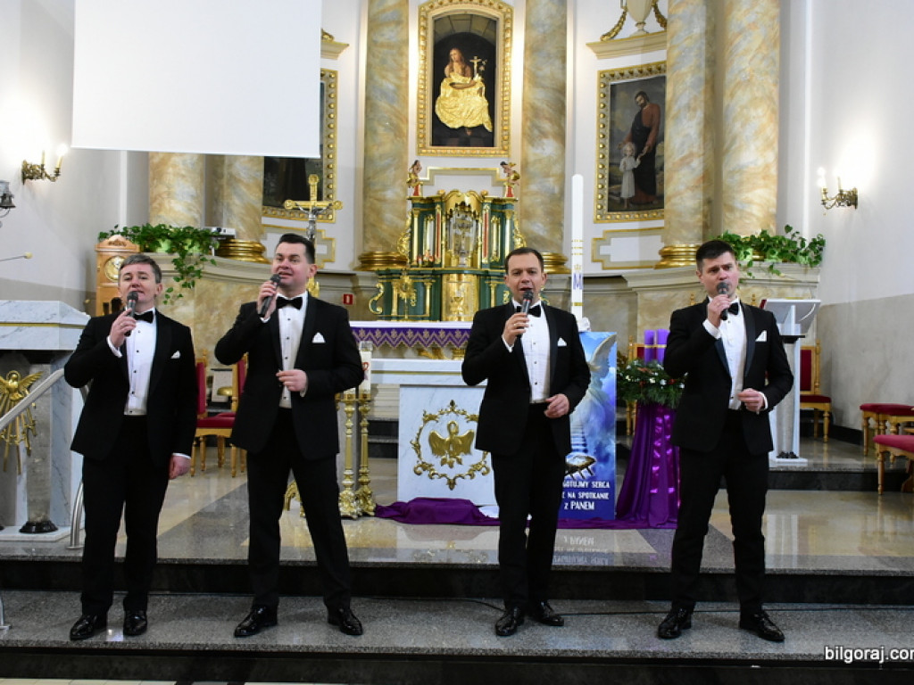 Kwestowali na pomoc dla weteranów walk w Donbasie (FOTO)