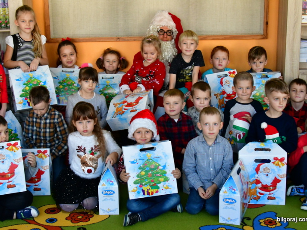 Święty Mikołaj odwiedził przedszkolaki (FOTO)