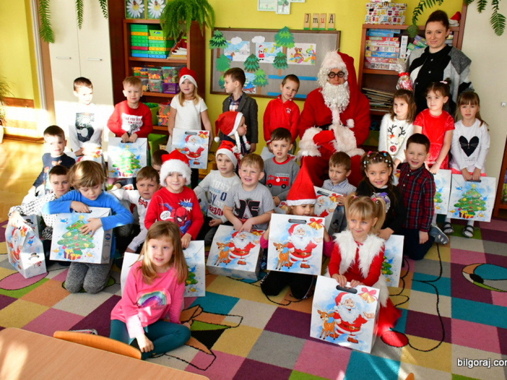 Święty Mikołaj odwiedził przedszkolaki (FOTO)