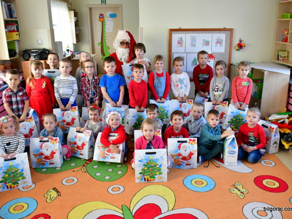 Święty Mikołaj odwiedził przedszkolaki (FOTO)