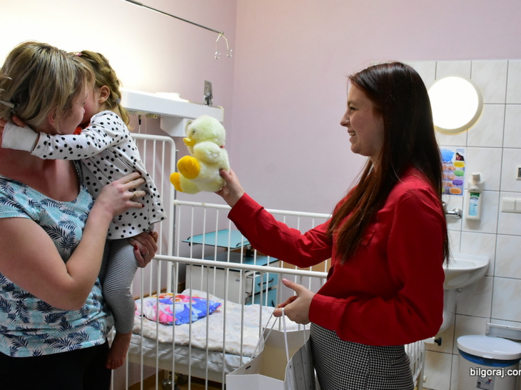 Mikołaj na Oddziale Pediatrii Szpitala w Biłgoraju (FOTO)