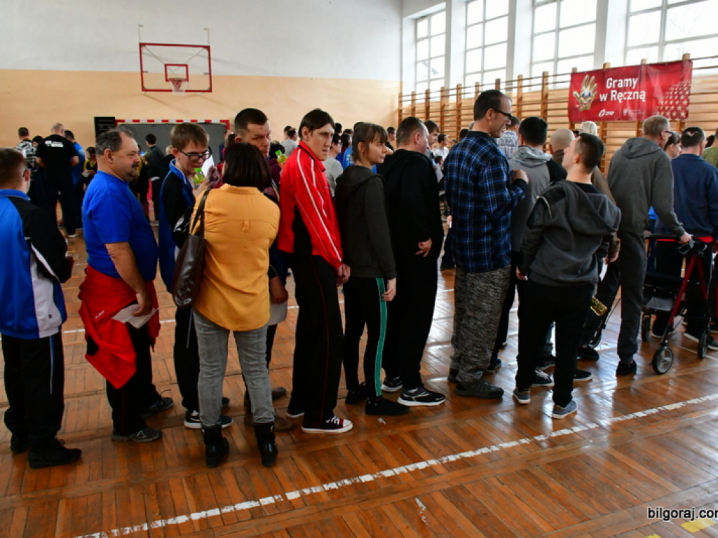 XVIII Mikołajkowy Turniej Osób Niepełnosprawnych (FOTO)
