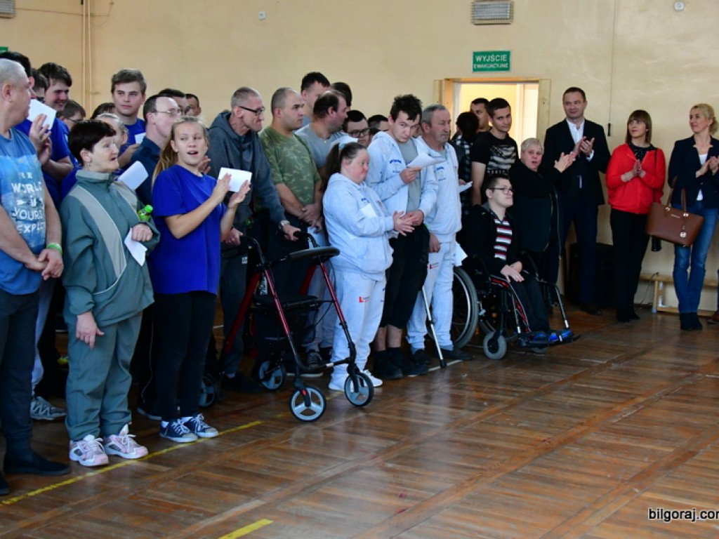 XVIII Mikołajkowy Turniej Osób Niepełnosprawnych (FOTO)