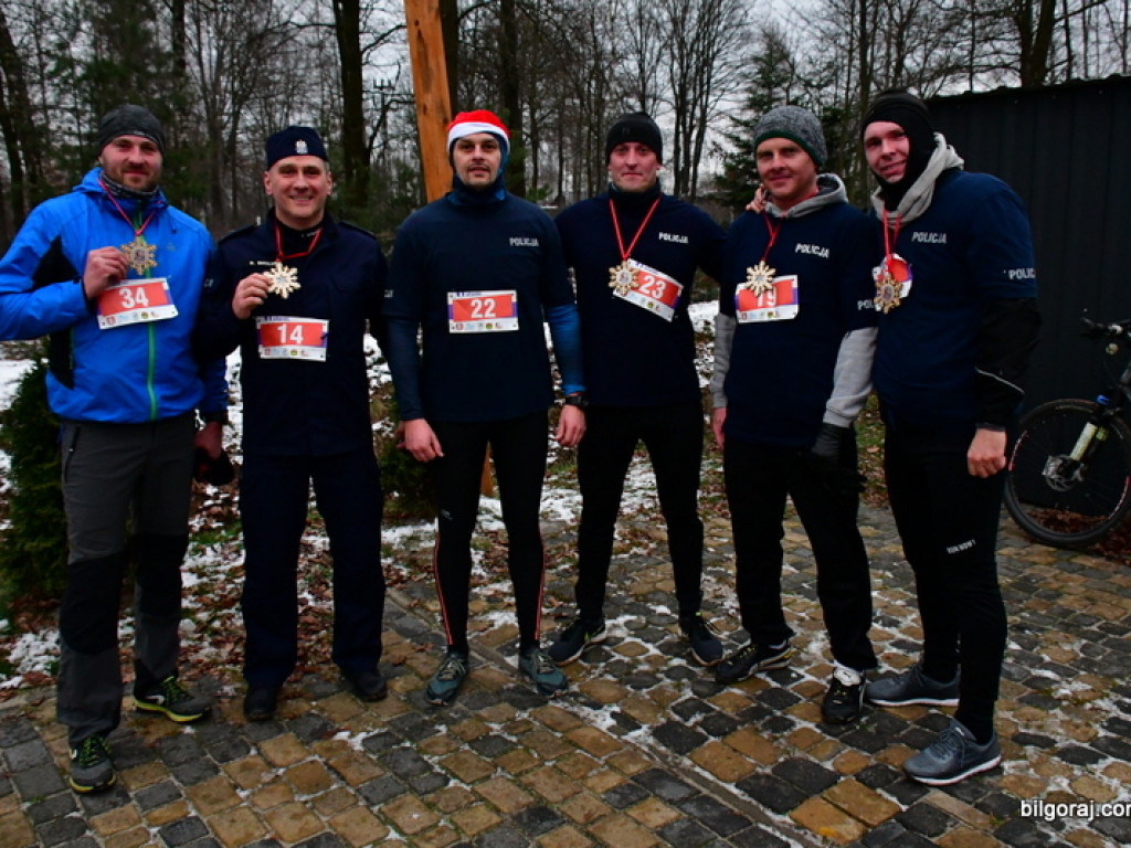 Bieg mikołajkowy i IV Cross Bojarski (FOTO)