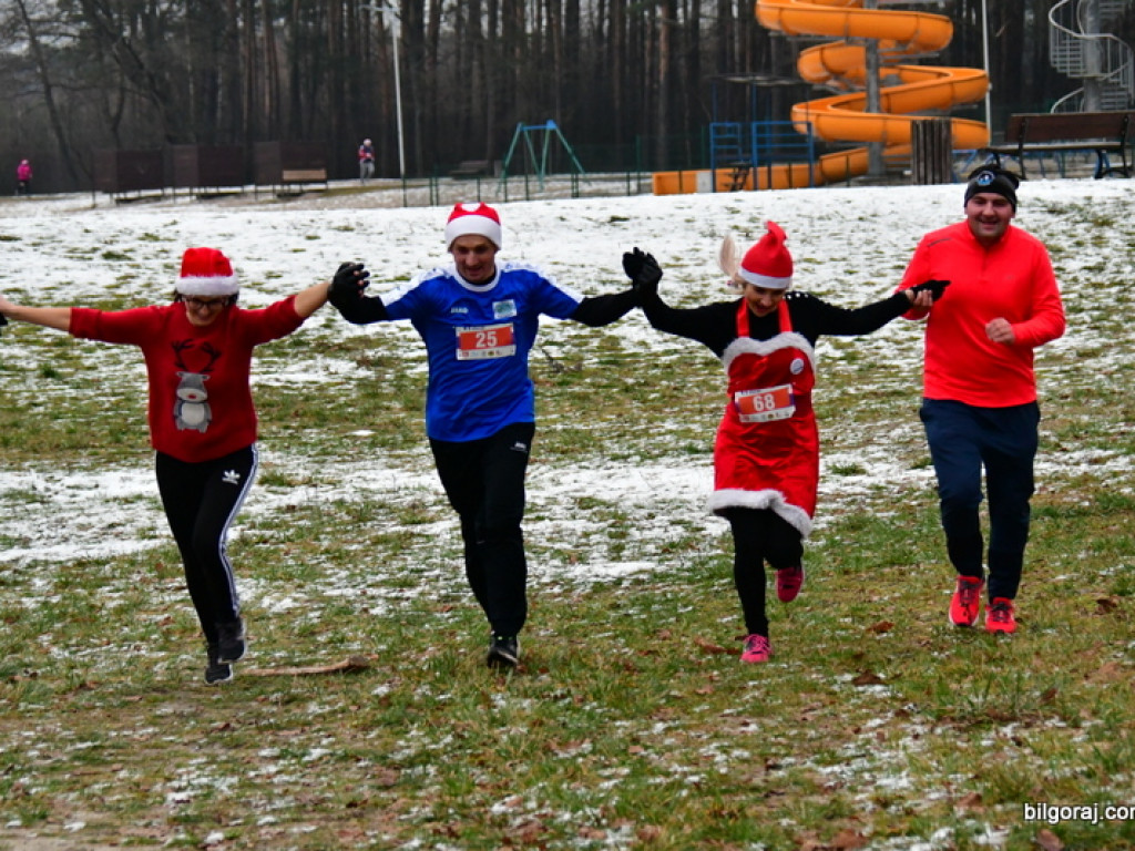 Bieg mikołajkowy i IV Cross Bojarski (FOTO)