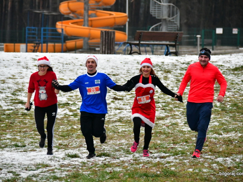 Bieg mikołajkowy i IV Cross Bojarski (FOTO)