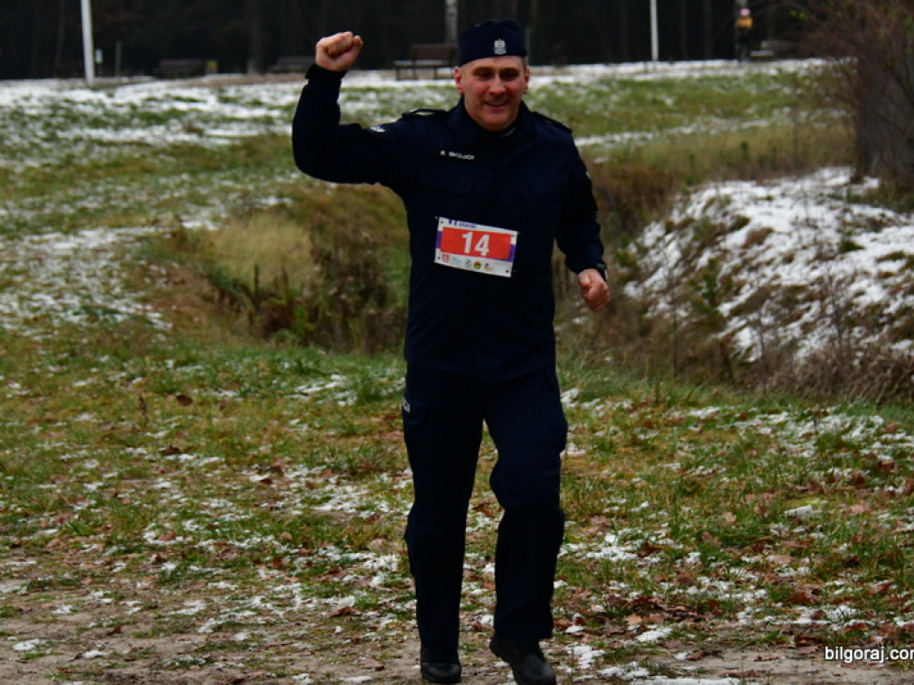 Bieg mikołajkowy i IV Cross Bojarski (FOTO)