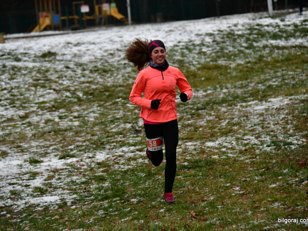 Bieg mikołajkowy i IV Cross Bojarski (FOTO)