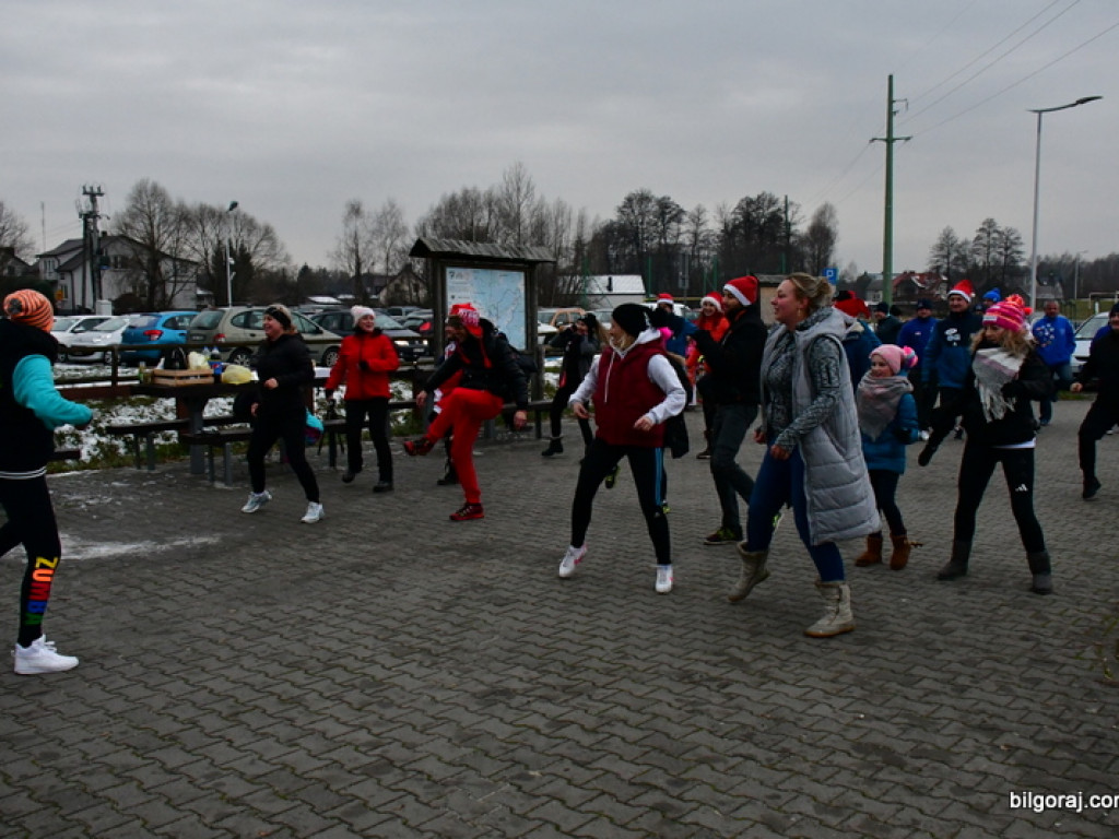 Bieg mikołajkowy i IV Cross Bojarski (FOTO)