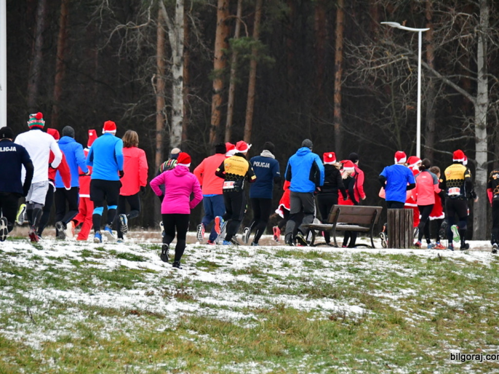 Bieg mikołajkowy i IV Cross Bojarski (FOTO)