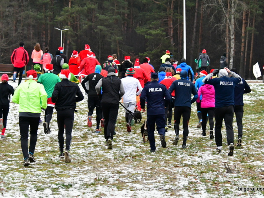Bieg mikołajkowy i IV Cross Bojarski (FOTO)