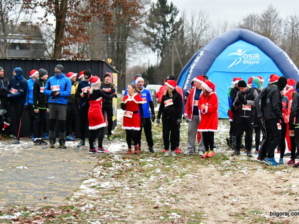 Bieg mikołajkowy i IV Cross Bojarski (FOTO)