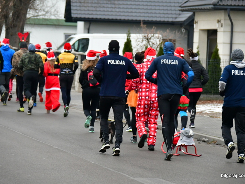 Bieg mikołajkowy i IV Cross Bojarski (FOTO)