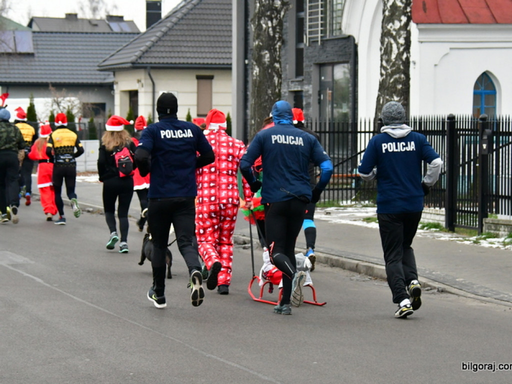 Bieg mikołajkowy i IV Cross Bojarski (FOTO)