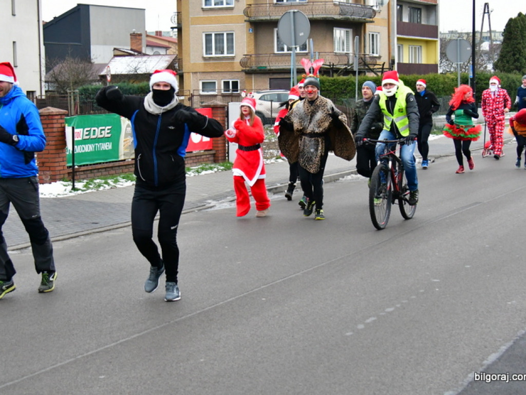 Bieg mikołajkowy i IV Cross Bojarski (FOTO)