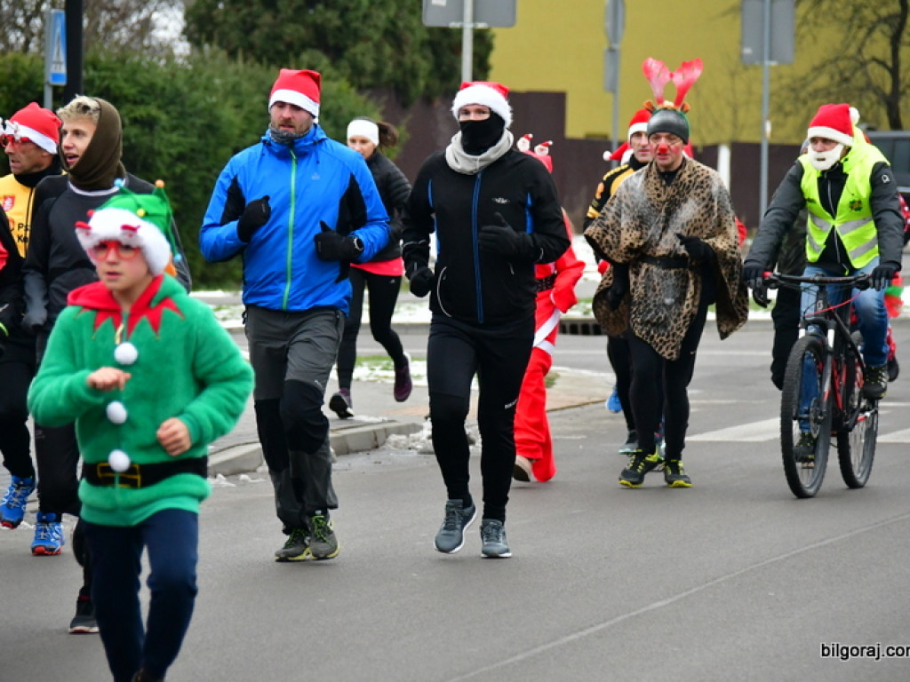 Bieg mikołajkowy i IV Cross Bojarski (FOTO)