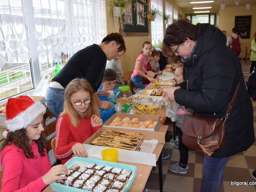 Charytatywny kiermasz dla Piotrka (FOTO)