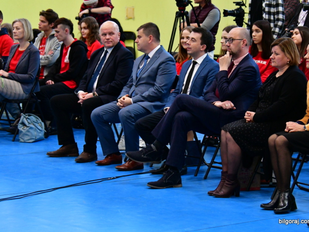 Ponad 60 tys. zł na leczenie Piotra Kozaka (FOTO, VIDEO)