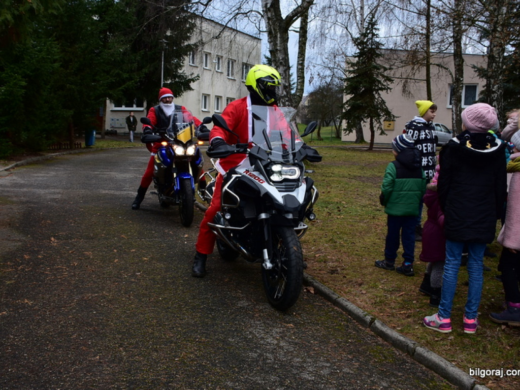 Motomikołaje przywieźli dzieciom radość (FOTO)