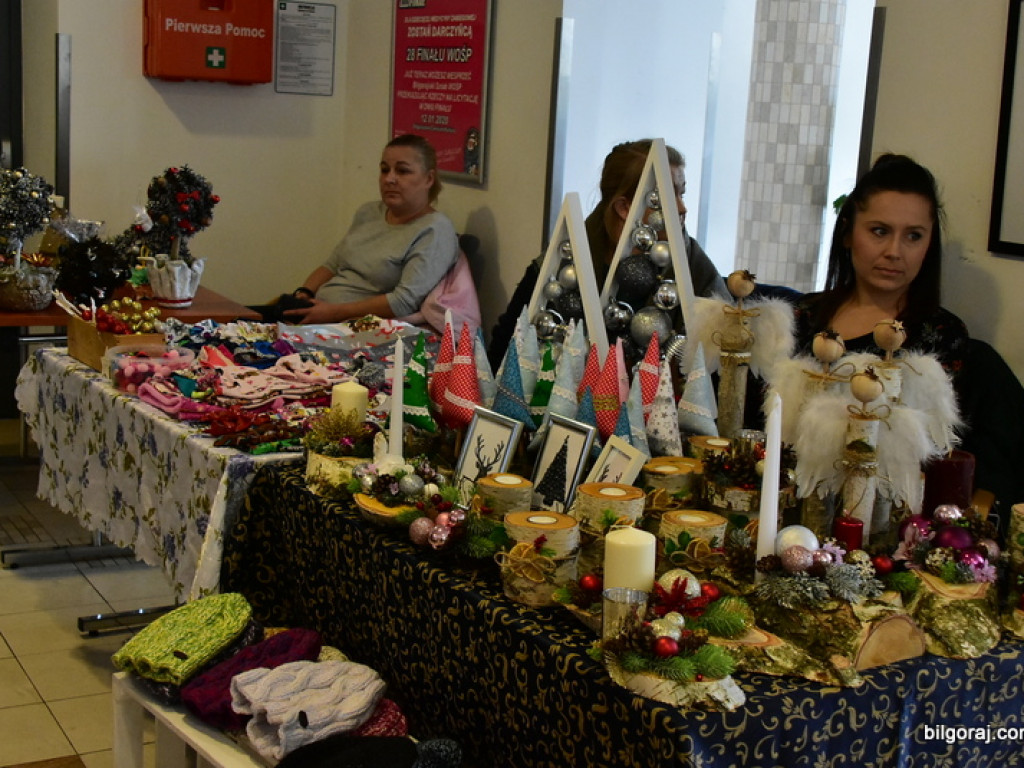 Kiermasz bożonarodzeniowy w BCK (FOTO)