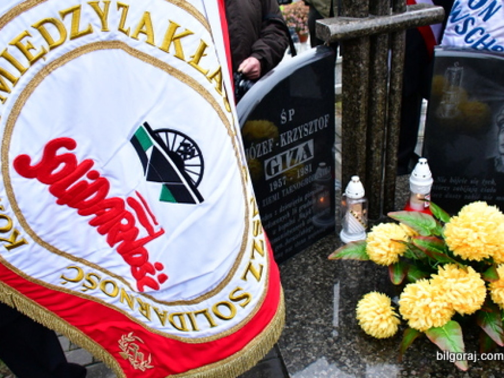 Pamiętają o ofiarach stanu wojennego (FOTO)