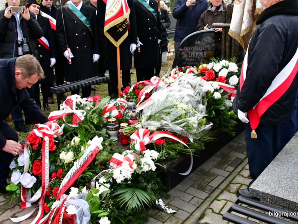 Pamiętają o ofiarach stanu wojennego (FOTO)