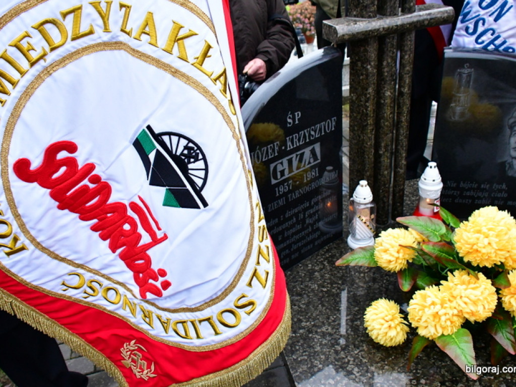 Pamiętają o ofiarach stanu wojennego (FOTO)