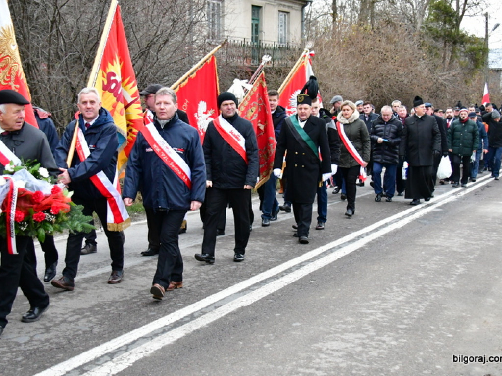 Pamiętają o ofiarach stanu wojennego (FOTO)