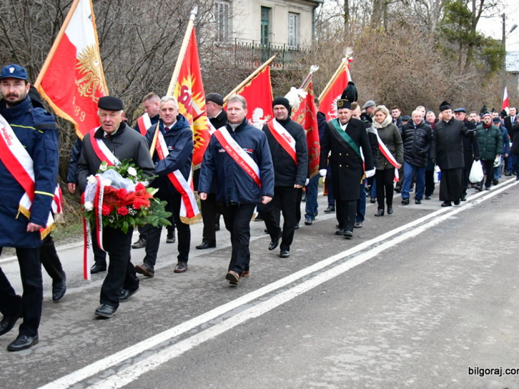 Pamiętają o ofiarach stanu wojennego (FOTO)