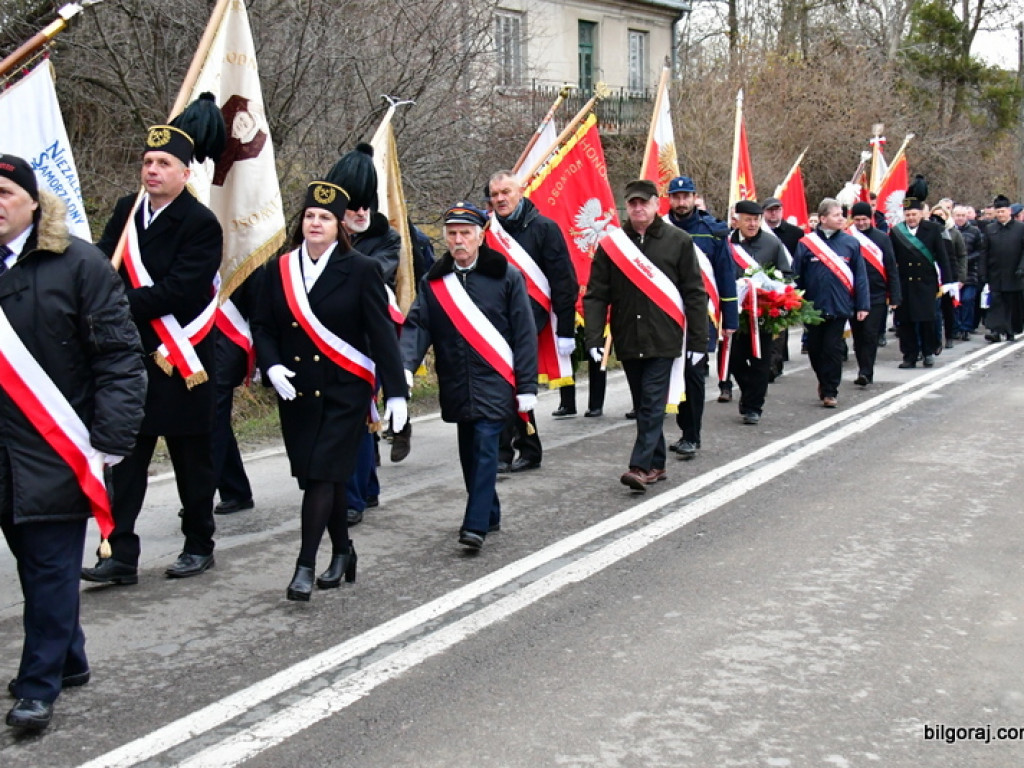 Pamiętają o ofiarach stanu wojennego (FOTO)