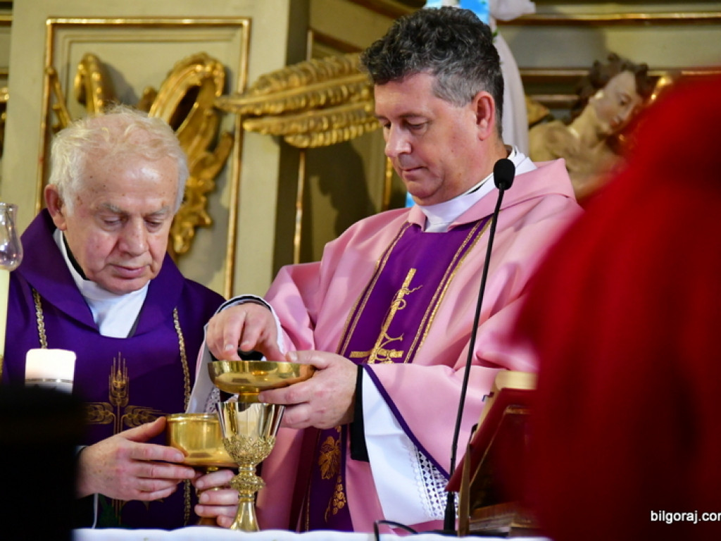 Pamiętają o ofiarach stanu wojennego (FOTO)