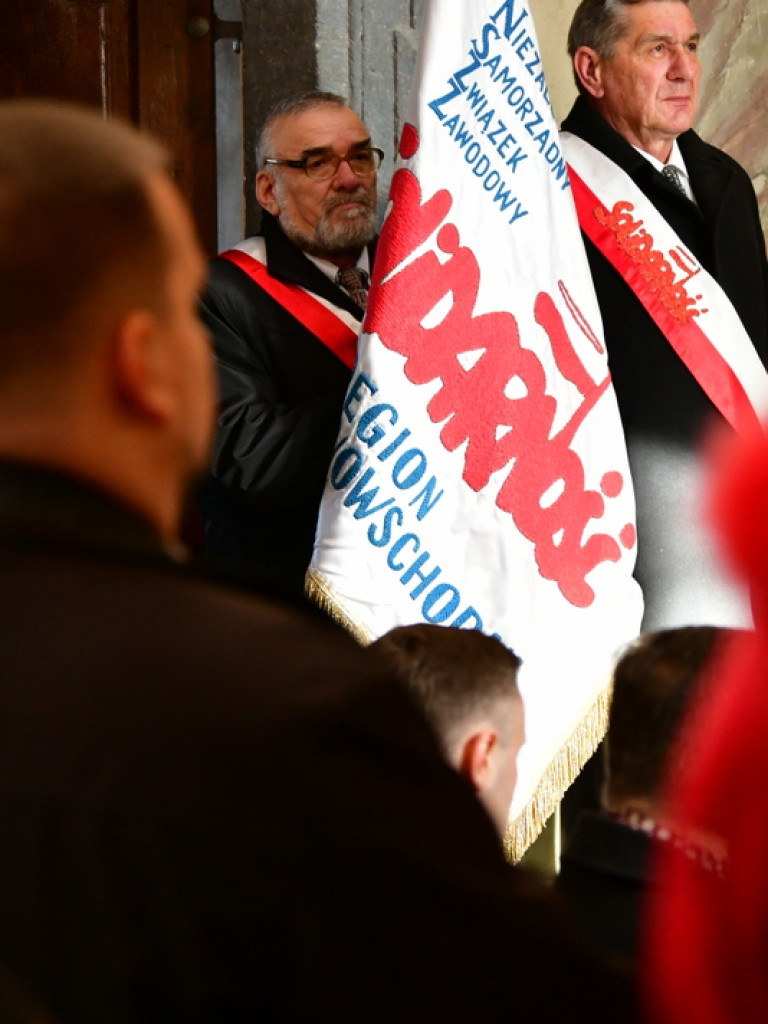 Pamiętają o ofiarach stanu wojennego (FOTO)