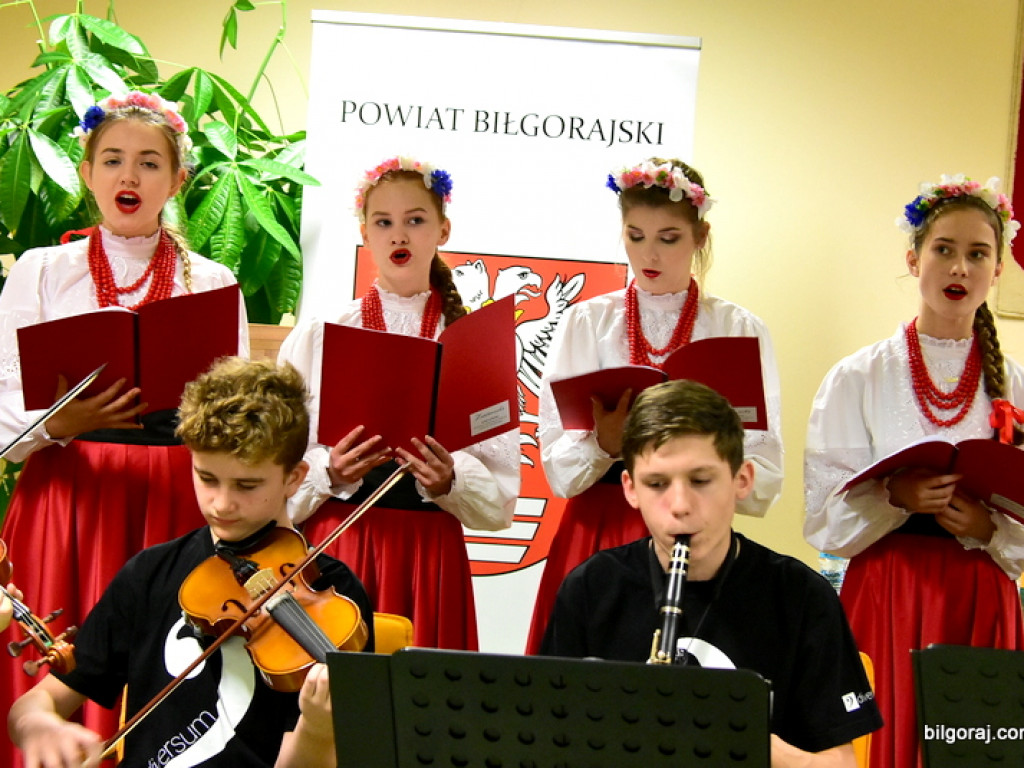 Spotkanie opłatkowe samorządu powiatowego (FOTO, VIDEO)