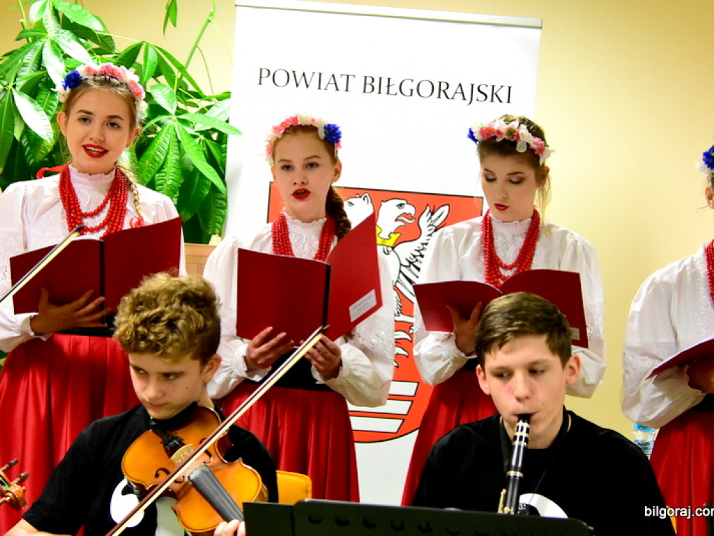 Spotkanie opłatkowe samorządu powiatowego (FOTO, VIDEO)