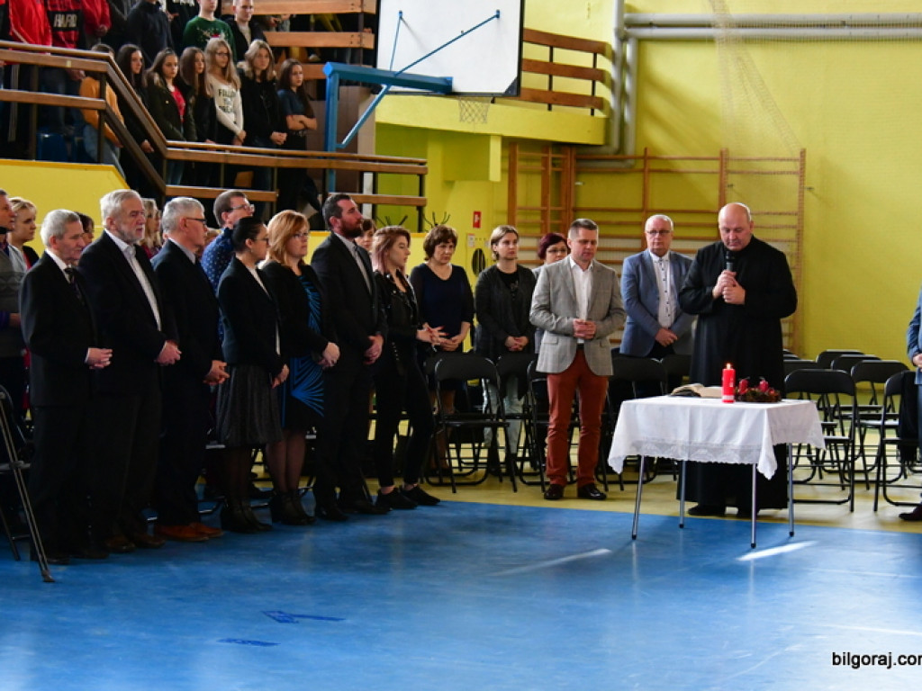 Jasełka w ZSBiO (FOTO)