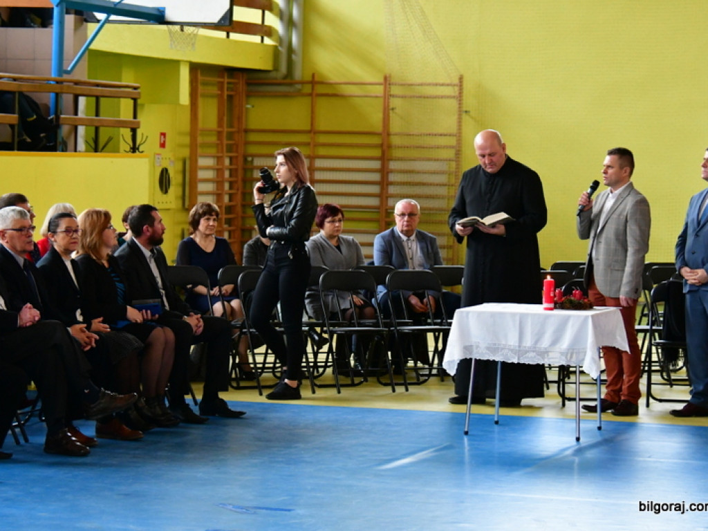Jasełka w ZSBiO (FOTO)