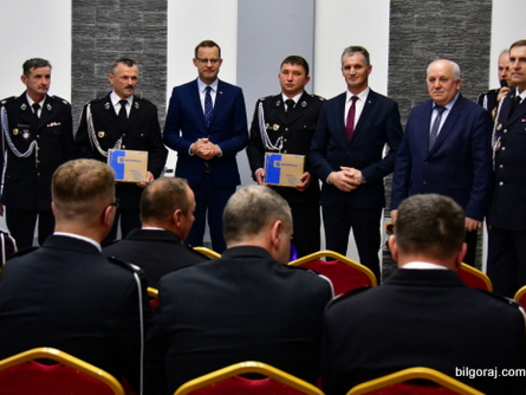 Specjalistyczny sprzęt dla strażaków ochotników (FOTO)