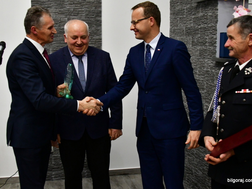 Specjalistyczny sprzęt dla strażaków ochotników (FOTO)