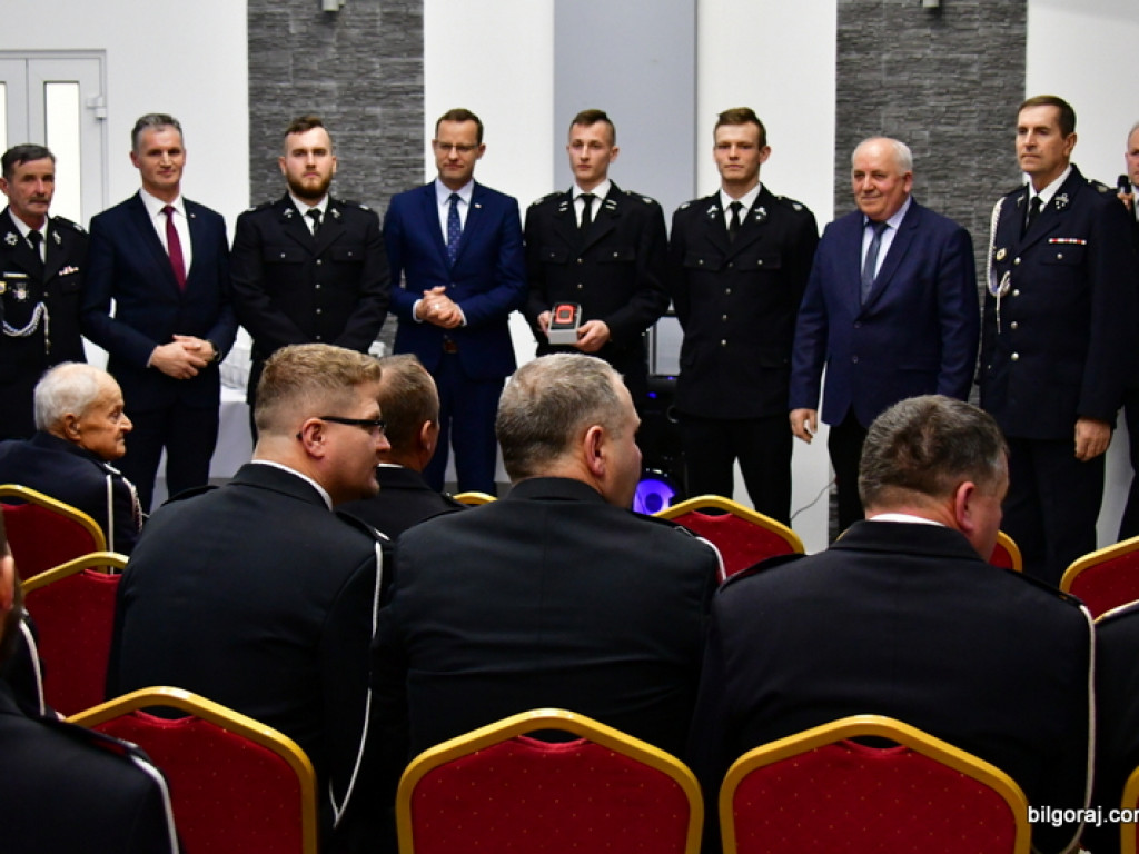Specjalistyczny sprzęt dla strażaków ochotników (FOTO)